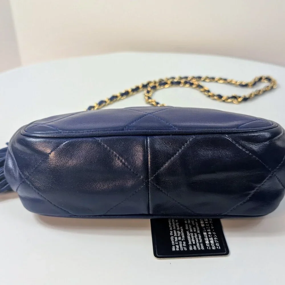 Chanel Vintage Blue Quilted Lambskin Kisslock Tassel Clutch - Picture 6 of 16